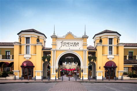 fidenza village outlet parma.